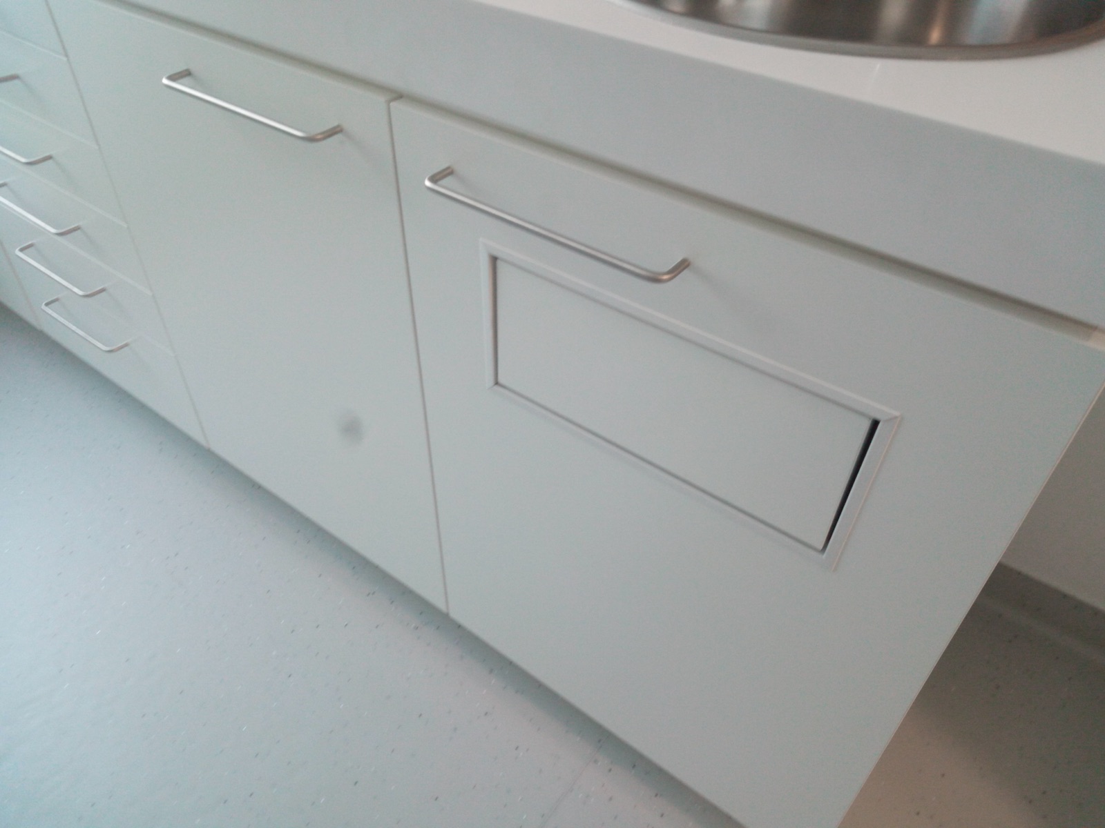 solid-surface-corian-07